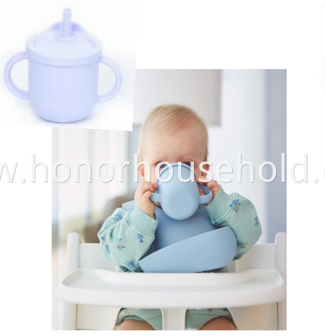 Customized Soft BPA Free Eco Friendly Snack Catcher Food Grade Toddler Baby Silicone Sippy Snack Cup With Lid